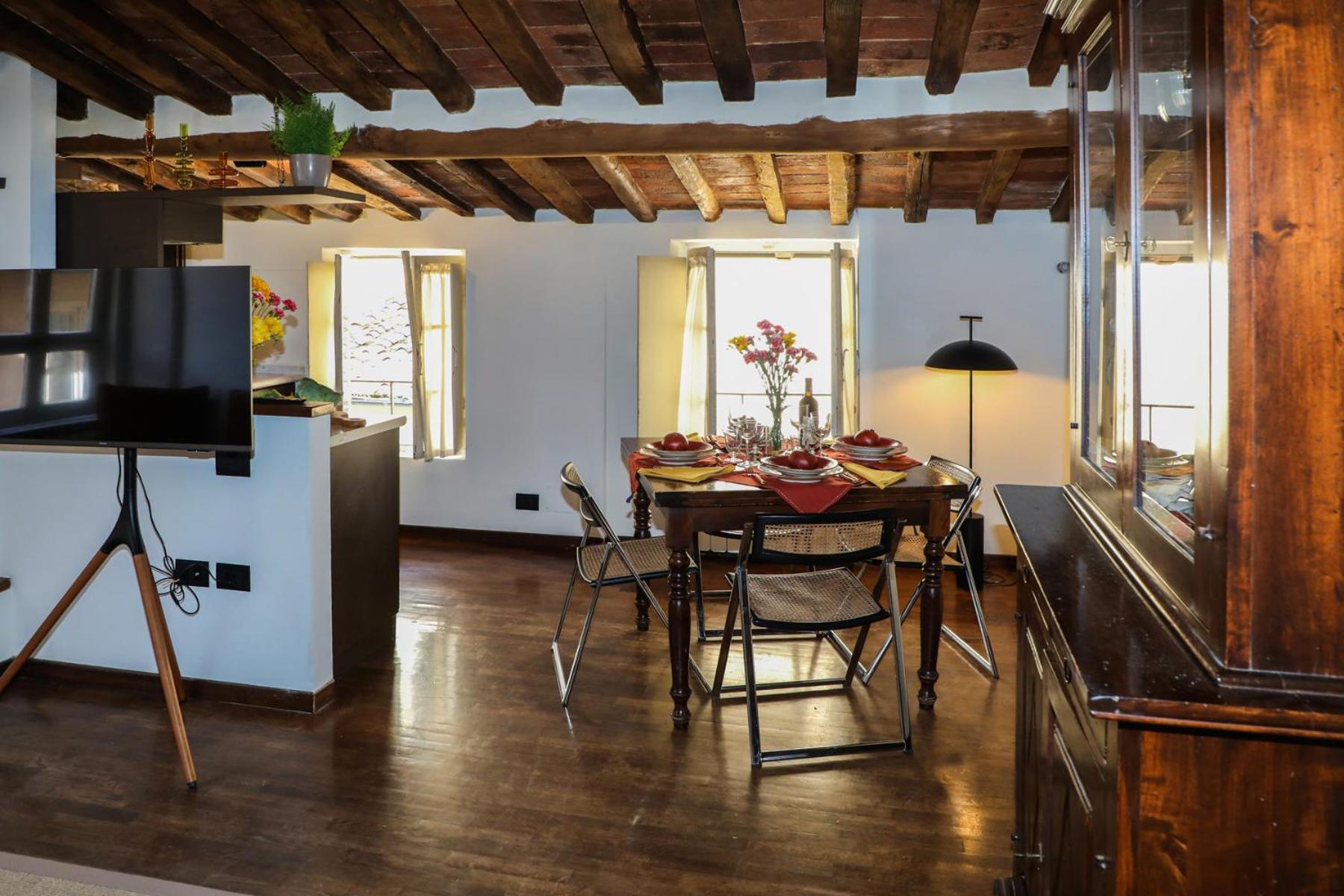La Mansardina Beccheria 1 Double Bedroom, 1 Sofa Bed Apartment *